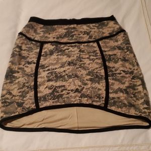 Skirt . Size small. Green,  khaki, black